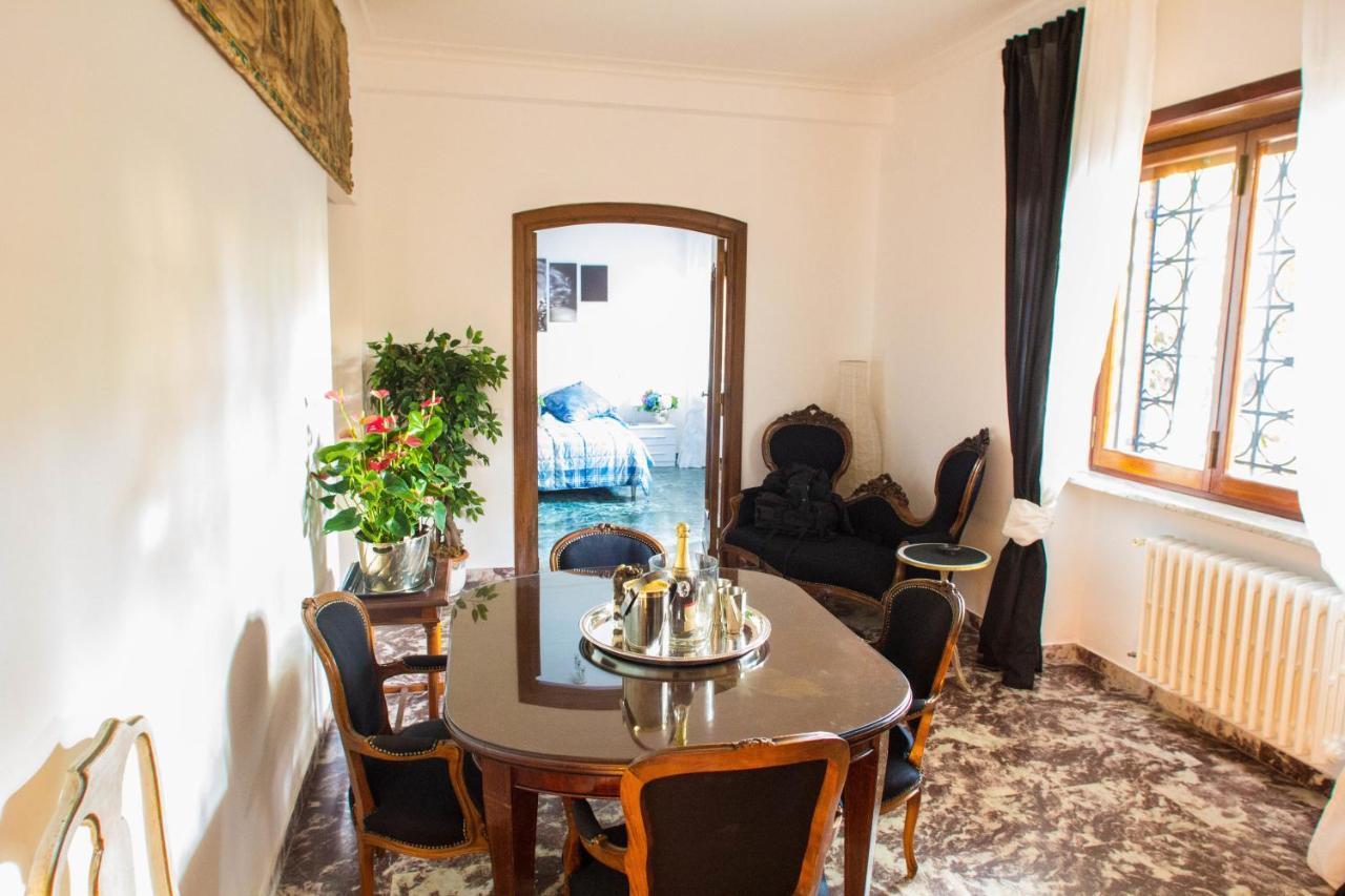 Vatican House Apartment Rome Room photo